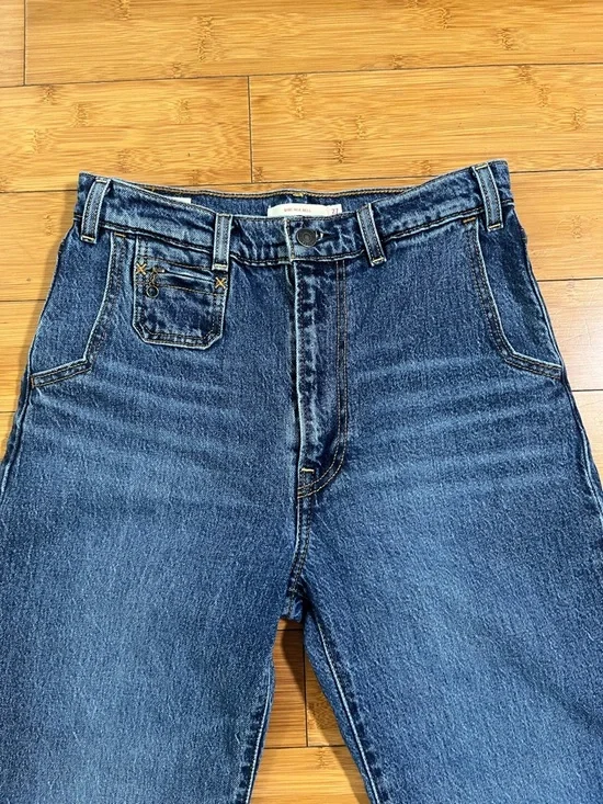 Levi's Ribcage Bell Flared Super High-Rise Jeans with Zipper Detail 70s Inspired - Picture 4 of 14